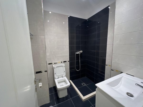 Tirane, shitet apartament 2+1+Ballkon Kati 6, 112 m² 285.000 € 