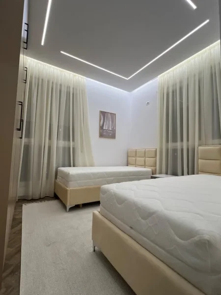 Tirane, shitet apartament 2+1+Ballkon Kati 6, 112 m² 285.000 € 