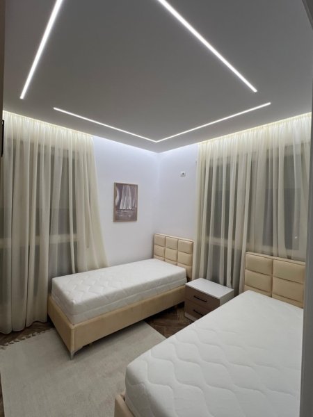 Tirane, shitet apartament 2+1+Ballkon Kati 6, 112 m² 285.000 € 