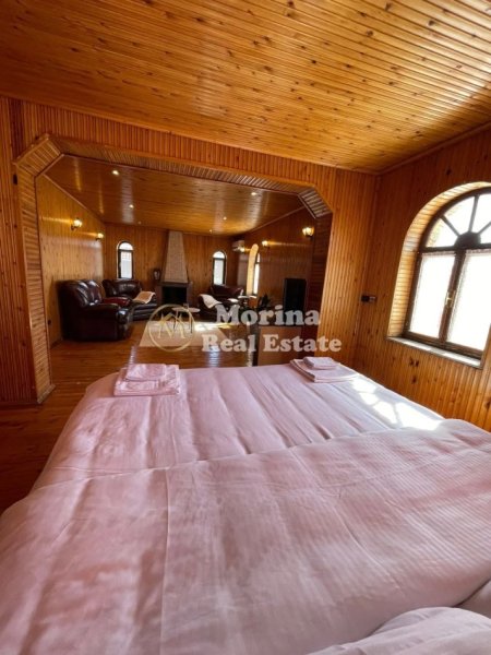 Tirane, jepet me qera Vile 4 Kateshe , 840 m² 5.000 € (Spitali Amerikan 2)
