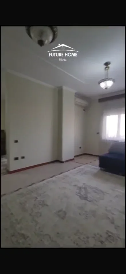 Tirane, shitet apartament 3+1 Kati 3, 138 m² 295.000 € (Blv Zogi l)