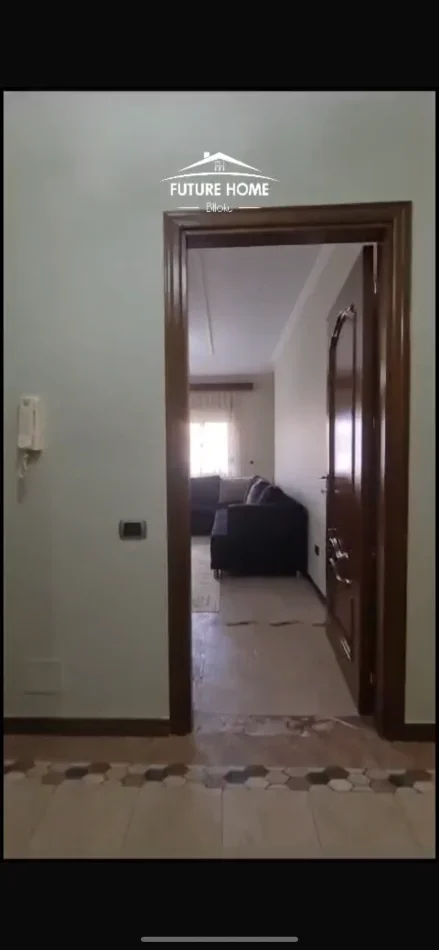 Tirane, shitet apartament 3+1 Kati 3, 138 m² 295.000 € (Blv Zogi l)