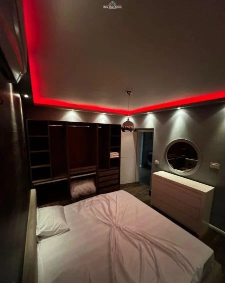 Tirane, jepet me qera apartament 2+1 Kati 2, 80 m² 800 € (Stacioni i trenit)