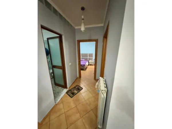 Tirane, shitet apartament 2+1+Ballkon Kati 2, 100 m² 140.000 € (BULEVARDI MIGJENI)   PRM57357