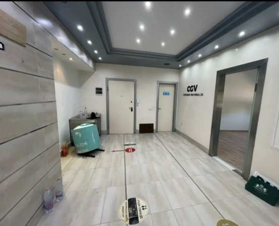 Tirane, shitet apartament 3+1 Kati 1, 121 m² 420.000 € (Air Albania)