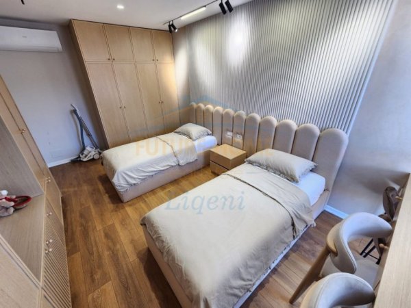 Tirane, jepet me qera apartament 2+1 Kati 3, 100 m² 700 € (Selite , Rruga Hamdi Pepo)