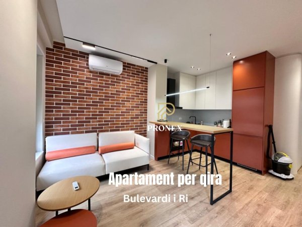 Tirane, jepet me qera apartament 1+1+Ballkon Kati 6, 70 m² 650 € (Rruga Karl Gega, Bulevardi i Ri)