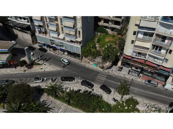 Sarande, shitet toke ne bregdet , 200 m² 400.000 € (QENDER-SARANDE)