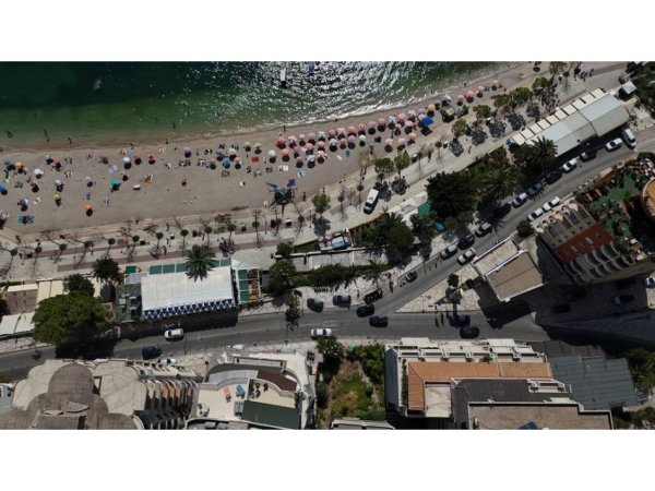Sarande, shitet toke ne bregdet , 200 m² 400.000 € (QENDER-SARANDE)