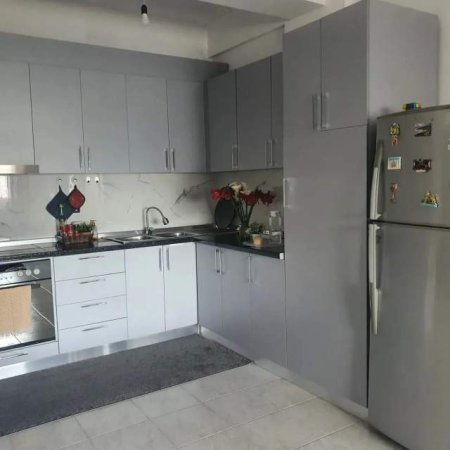 Tirane, jepet me qera apartament 1+1+BLK Kati 3, 73 m² 350 Euro (rruga teodor keko)