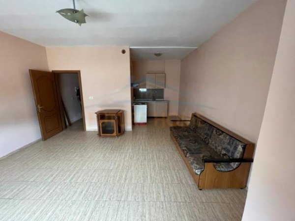 Korce, shitet garsonier Kati 6, 50 m² 25.300 Euro (Lagjia 18, Korçë)