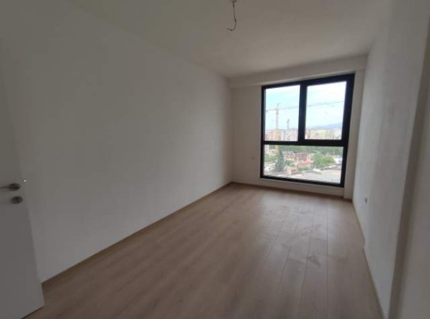 Tirane, shitet apartament 2+1+BLK Kati 5, 93 m² 112.000 Euro (Fusha e aviacionit)