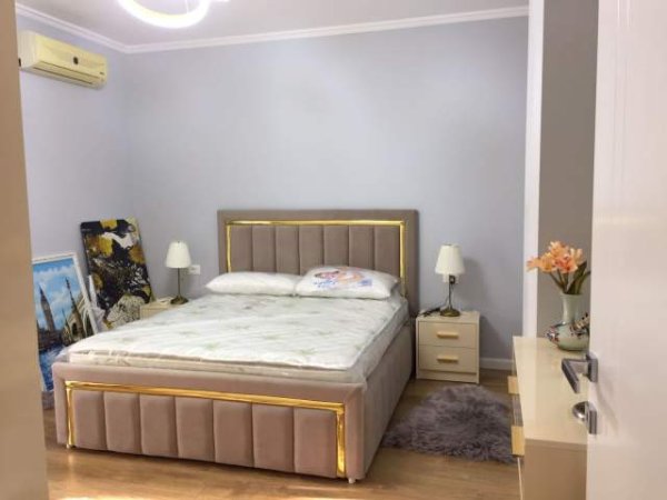 Tirane, jepet me qera apartament 3+1+BLK Kati 4, 118 m² 800 Euro (Muhamet Gjollesha)