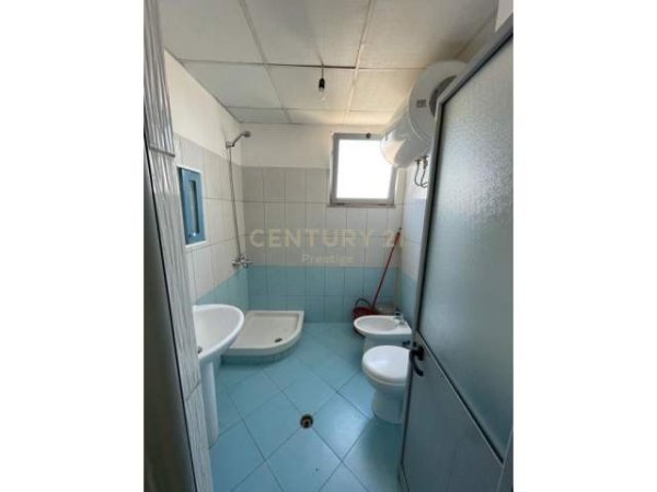 Tirane, jepet me qera apartament 2+1+A+BLK Kati 4, 90 m² 350 Euro (Misto Mame)