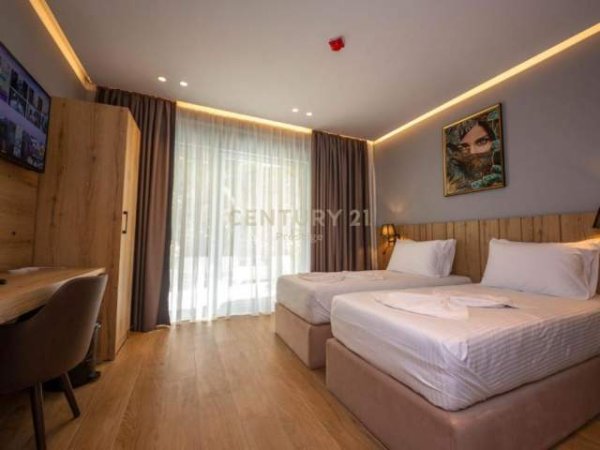 Sarande, shitet hotel 1.800 m² 2.900.000 Euro (Turizem - Kanali i Cukes)