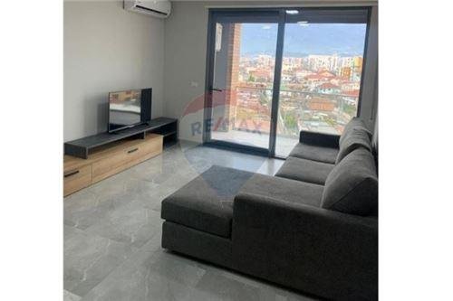 Tirane, jepet me qera apartament 2+1+BLK Kati 6, 95 m² 550 Euro (Don Bosko)