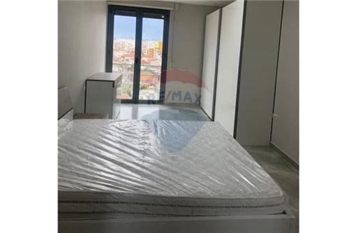 Tirane, jepet me qera apartament 2+1+BLK Kati 6, 95 m² 550 Euro (Don Bosko)