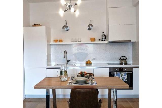 Tirane, jepet me qera apartament 1+1+BLK Kati 6, 78 m² 600 Euro