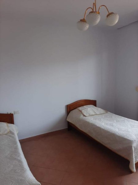 Tirane, jepet me qera apartament 2+1 Kati 7, 96 m² 45.000 Leke (Rruga e Dibres)