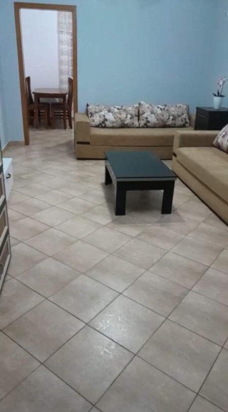 Tirane, jepet me qera Vile 2+1 Kati 1, 100 m² 40.000 Leke (prane Fiori Di Bosko)