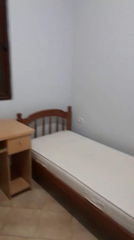 Tirane, jepet me qera Vile 2+1+BLK Kati 1, 115 m² 40.000 Leke (Don Bosko)