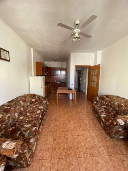 Tirane, jepet me qera apartament 2+1+BLK Kati 5, 90 m² 35.000 Leke (Rruga e Kavajes)
