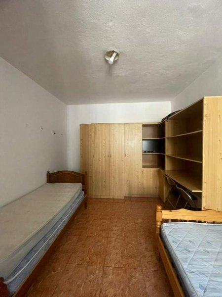 Tirane, jepet me qera apartament 2+1+BLK Kati 5, 90 m² 35.000 Leke (Rruga e Kavajes)
