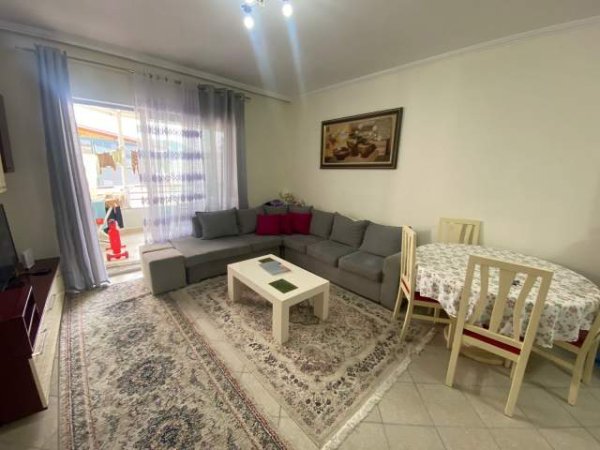 Tirane, shitet apartament 2+1+BLK Kati 7, 85 m² 79.000 Euro (Yzberisht)