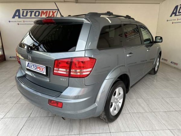 Tirane, shes makine Dodge JOURNEY Viti 2009, 6.700 Euro