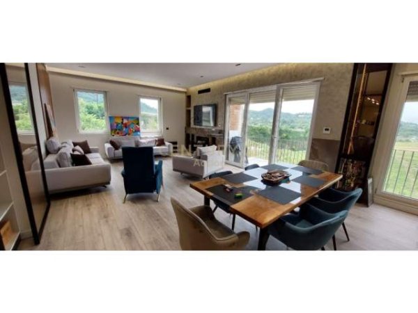 Tirane,  apartament 2+1 1.500 Euro