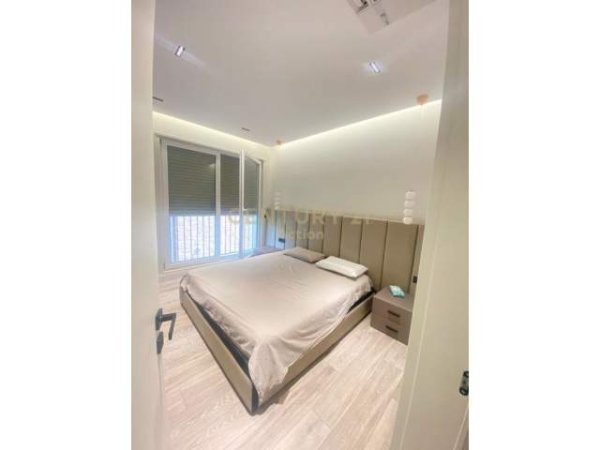 Tirane,  apartament 2+1 1.500 Euro