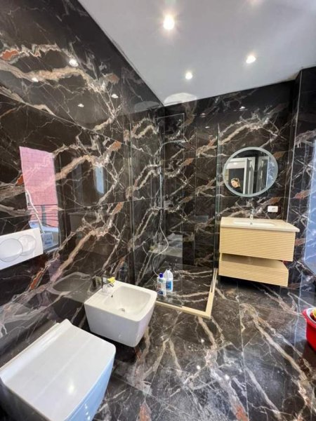 Tirane, jepet me qera apartament 2+1+BLK Kati 3, 110 m² 700 Euro (Don Bosko)