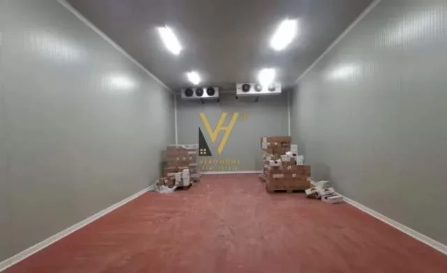 Tirane, jepet me qera ambjent biznesi Kati 0, 66 m² 1.500 Euro (autostrada tr- dr)