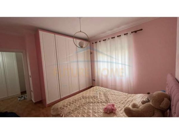 Tirane, jepet me qera apartament 2+1 Kati 2, 90 m² 380 Euro