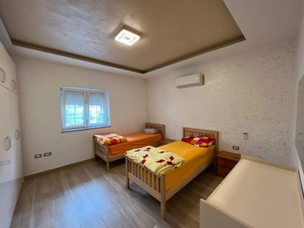 Tirane, ofert apartament 2+1 Kati 0, 70 m² 350 Euro (5 maji)