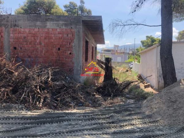 Vlore, shitet shtepi 1 Katshe Kati 1, 500 m² 200.000 Euro (Rruga Sazani,Vlore)