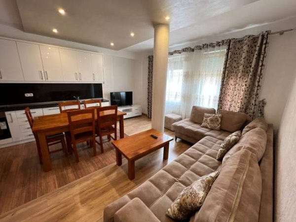 Tirane, jepet me qera apartament 2+1+BLK Kati 3, 100 m² 400 Euro (5 maji)
