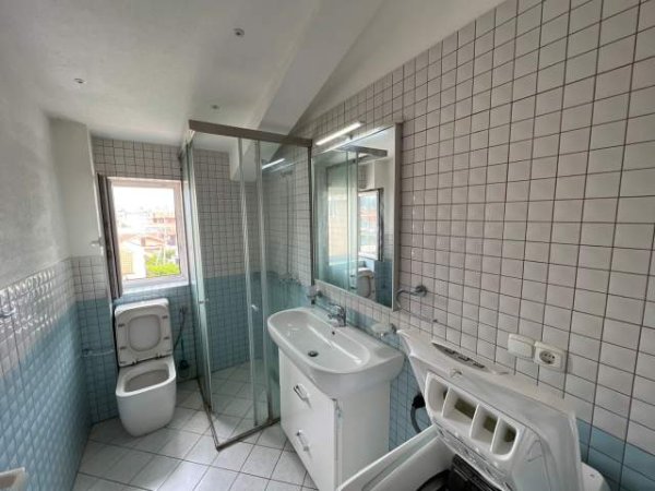 Tirane, jepet me qera apartament 1+1+BLK Kati 4, 100 m² 400 Euro (5 maji)