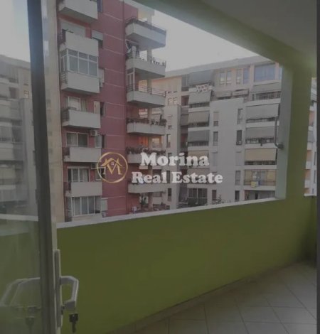 Tirane, jepet me qera apartament 2+1 Kati 3, 90 m² 480 € (Yzberisht)