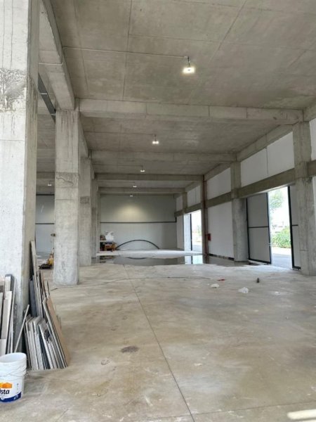 Tirane, jepet me qera ambjent biznesi Kati 0, 800 m² 4.800 € (TOP CHANEL)