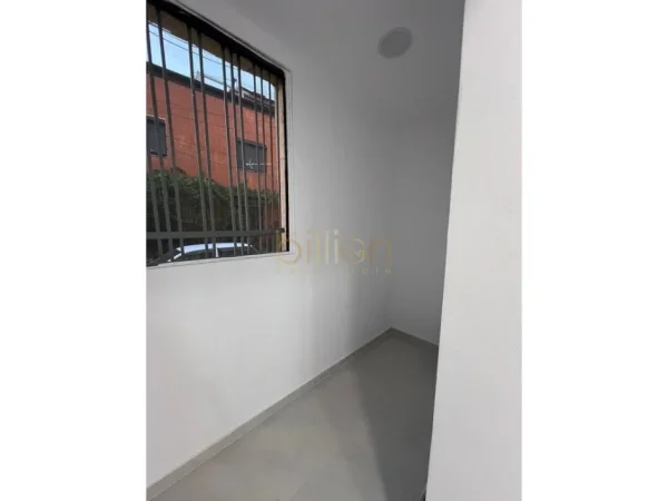 Tirane, shitet , 65 m² 600.000 € (21 dhjetori)