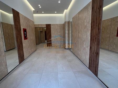 Tirane, shitet apartament 2+1 Kati 1, 129 m² 279.500 € 