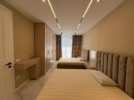 Tirane, shitet apartament 2+1 Kati 4, 118 m² 250.000 € 