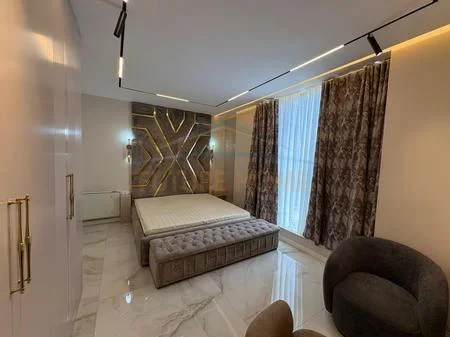 Tirane, shitet apartament 2+1 Kati 4, 118 m² 250.000 € 