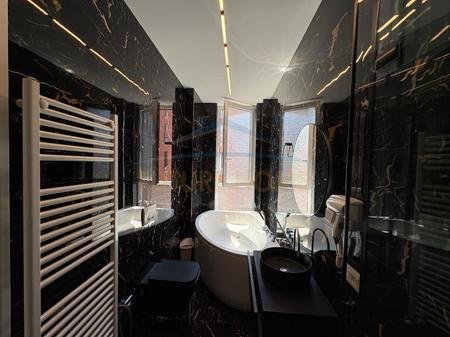 Tirane, shitet apartament 2+1 Kati 4, 118 m² 250.000 € 