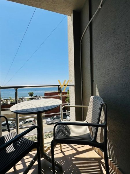 Durres, jepet me qera apartament 2+1+Ballkon Kati 3, 85 m² 1.000 € (CURRILA)