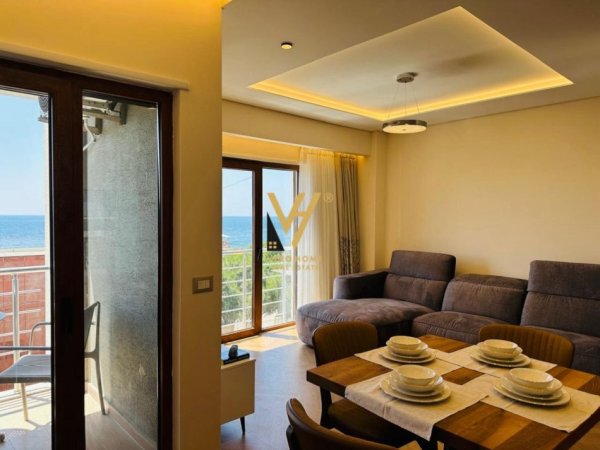 Durres, jepet me qera apartament 2+1+Ballkon Kati 3, 85 m² 1.000 € (CURRILA)