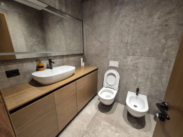 Tirane, shitet apartament 2+1 Kati 5, 107 m² (Lion Park Residence)