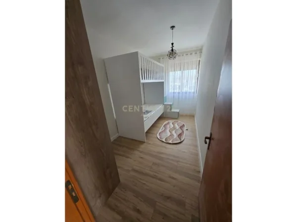 Durres, shitet apartament 1+1 Kati 7, 80 m² 115.000 € (Plazh , Durres)