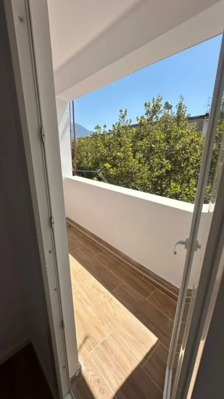 Tirane, shitet apartament 2+1 Kati 4, 73 m² 129.000 € (Pediatria)